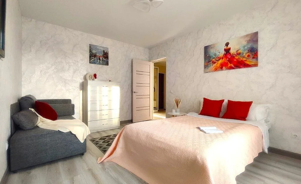 Квартира на сутки в Уфе у ТРК Ультра (Бакалинская 4) 16